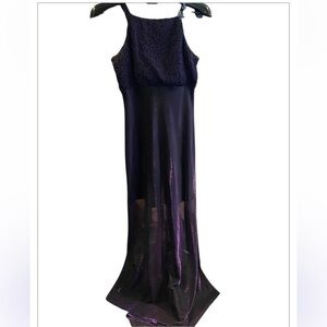 BETSEY AND ADAM METALLIC PURPLE GOWN SIZE 10